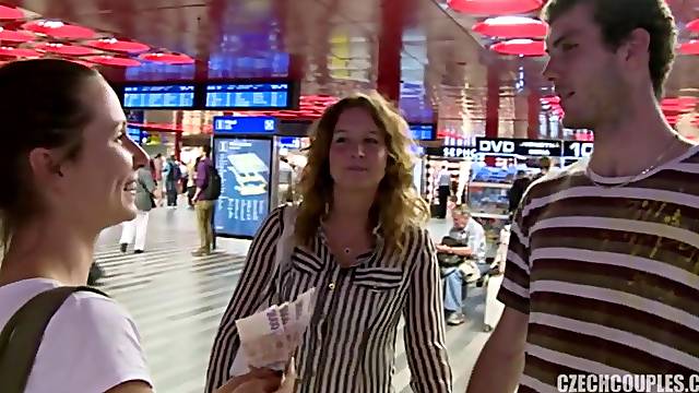 Slovenian couple took money for sex in public